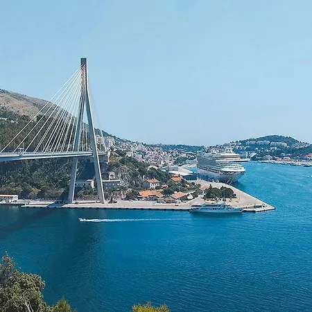 Apartment Cozy 1Br Apartment - Dubrovnik Area *